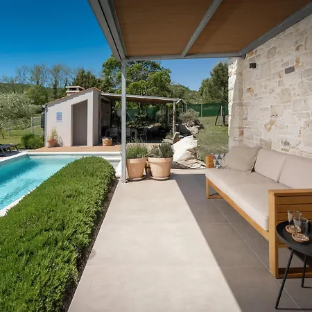 Holiday home Poimon *